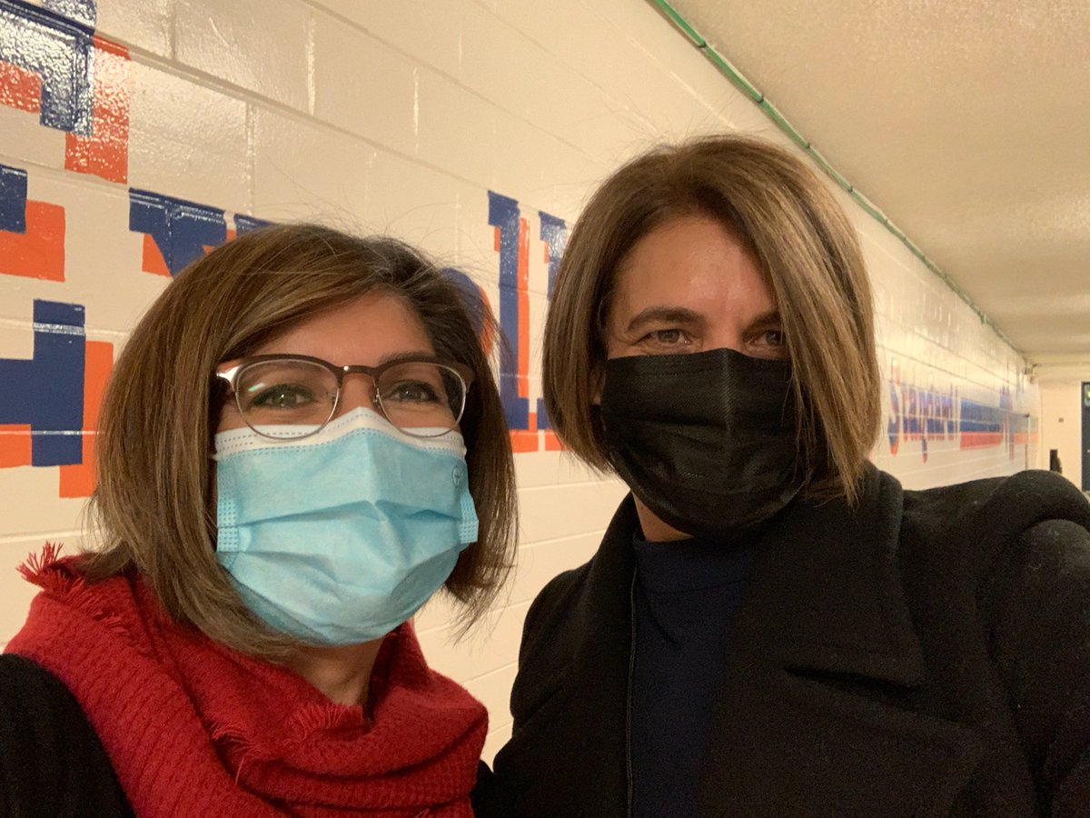 Welcome to @HISD_Wraparound Ms. Negron! I'm so excited that you have joined the fabulous team <a href="/Fonville_MS/">Fonville Middle School</a> ❤ special thanks to Principal <a href="/igsandate/">Irma Sandate</a> for all your support ❤