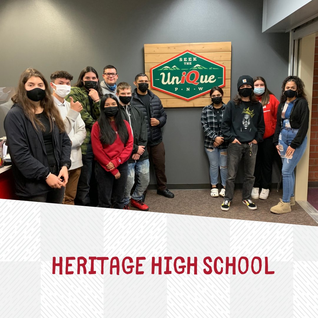 iQcreditunion's tweet photo. This week iQ campus branches opened up at high schools around Clark County, including a new branch at Heritage HS. Campus branches help high schoolers learn career skills while operating a real branch that's open to students and faculty. Now that’s what we call intelligent! https://t.co/ZjEVd1V5Pi