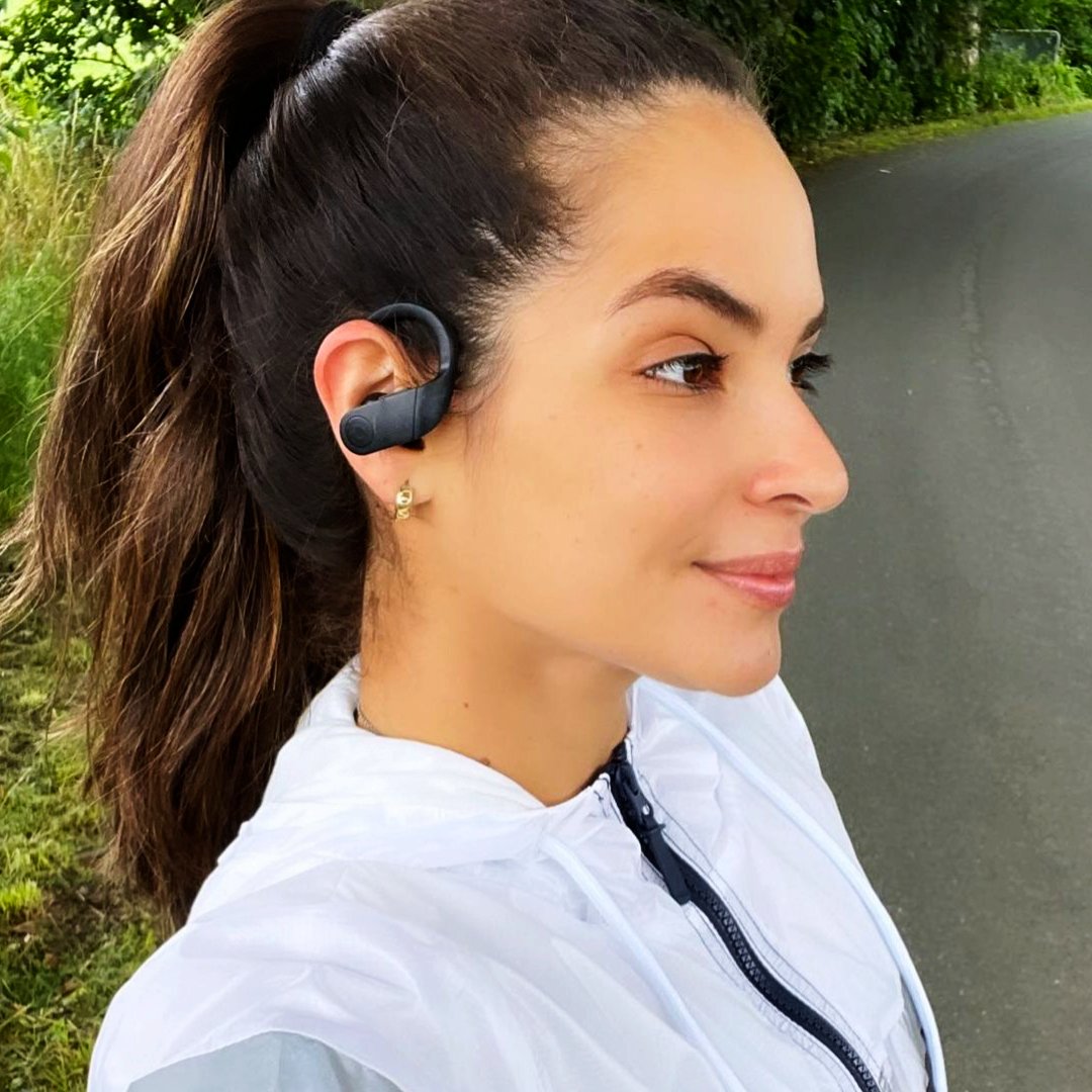 overbeatsbrasil's tweet photo. Escute suas músicas favoritas com o conforto e qualidade do Overbeats Pro, suas caminhadas ficarão ainda melhores.
📸: @josiillva
#overbeats #overbeatspro #music https://t.co/YHVgh7X07a