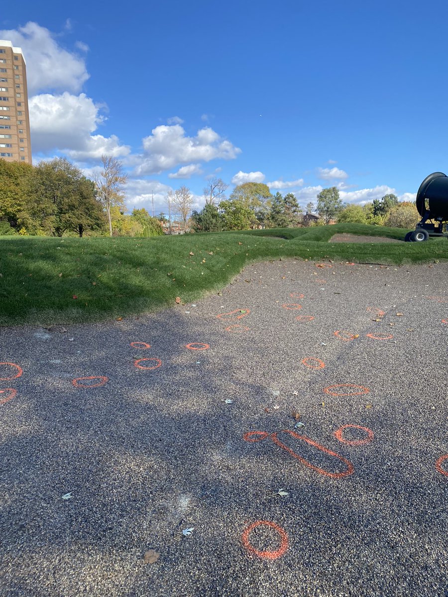 MikeCreed13's tweet photo. Out for Tour with Phil at Lambton G&CC today. Billy Bunkers looking good Phil! #philsong #lambton #billybunker https://t.co/31Q0SPZg78