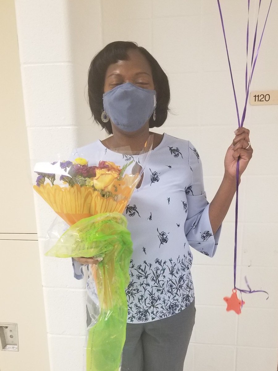 HeritageMiddle1's tweet photo. Congratulations to our Teacher of Year, Kisha Boulai!!! https://t.co/vM9ab5c0GK