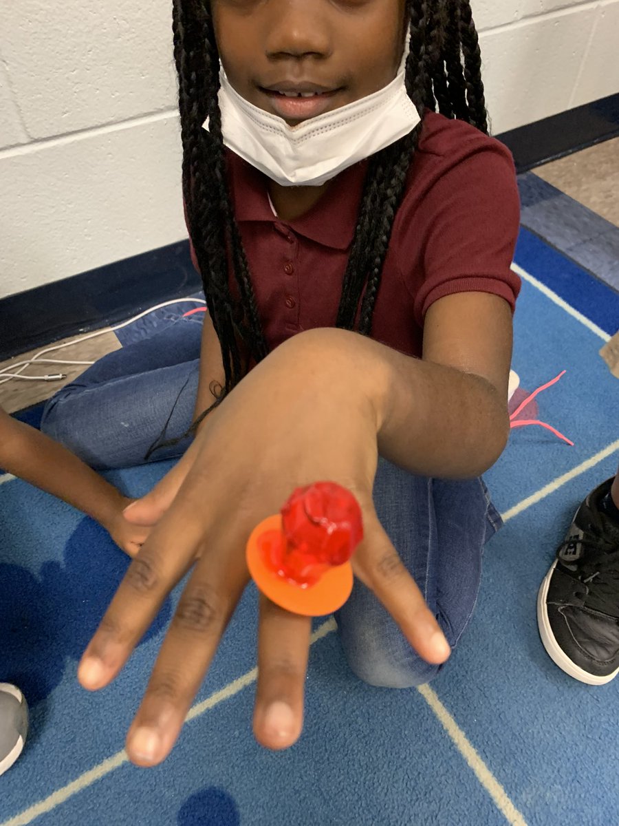 mrs_nehring's tweet photo. thank you @crousb for making today extra special and surprising us with ring pops! I loved being able to celebrate exciting news with my firsties💍 #lelyfamily https://t.co/1MBDdyhFfl