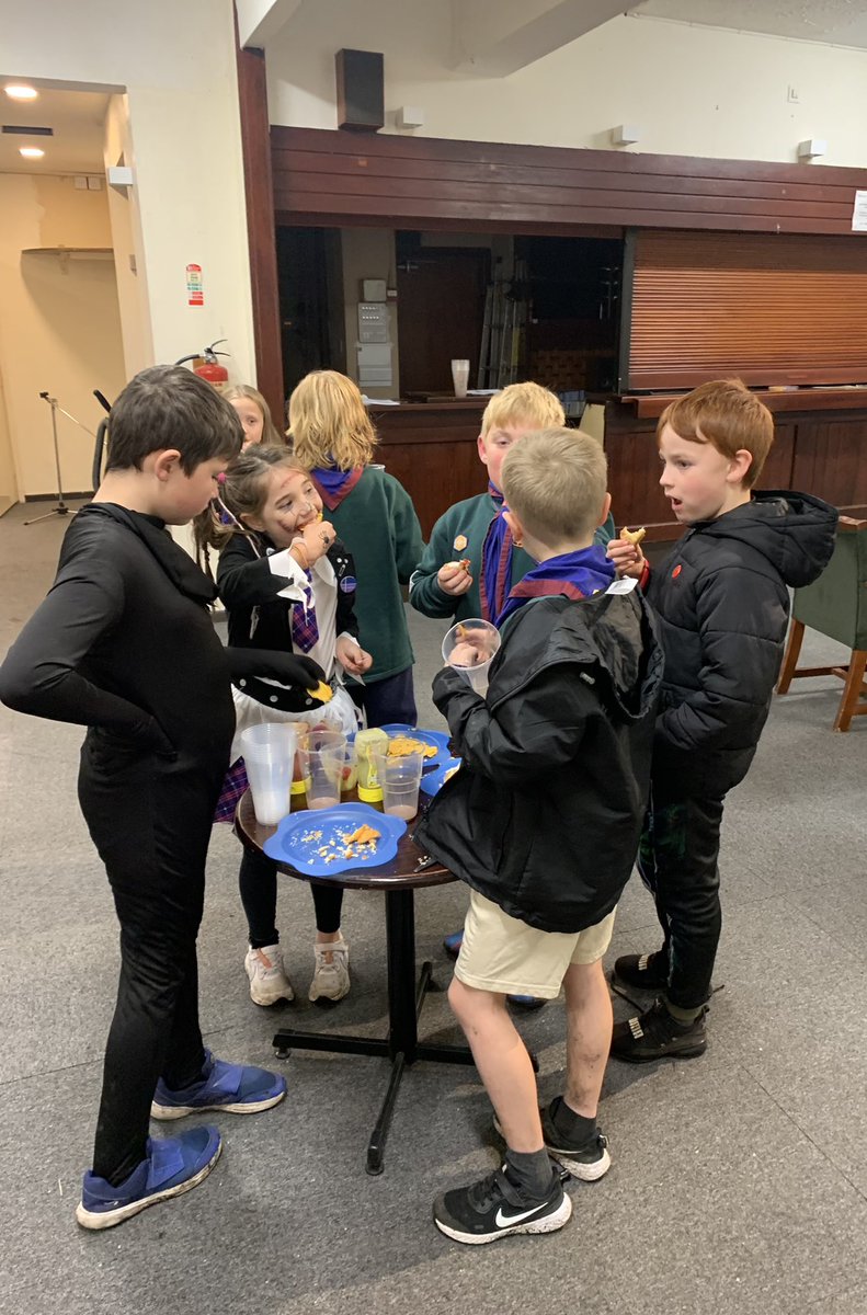 ASJScouts's tweet photo. Cubs had a spooktacular time tonight with our Day of the Dead celebrations. We decorated masks, tried some delicious Mexican inspired food and learned about the traditions behind it. We also played outdoor games, made s’mores on the campfire and played piñata! #scouts https://t.co/dIa64WT2gs