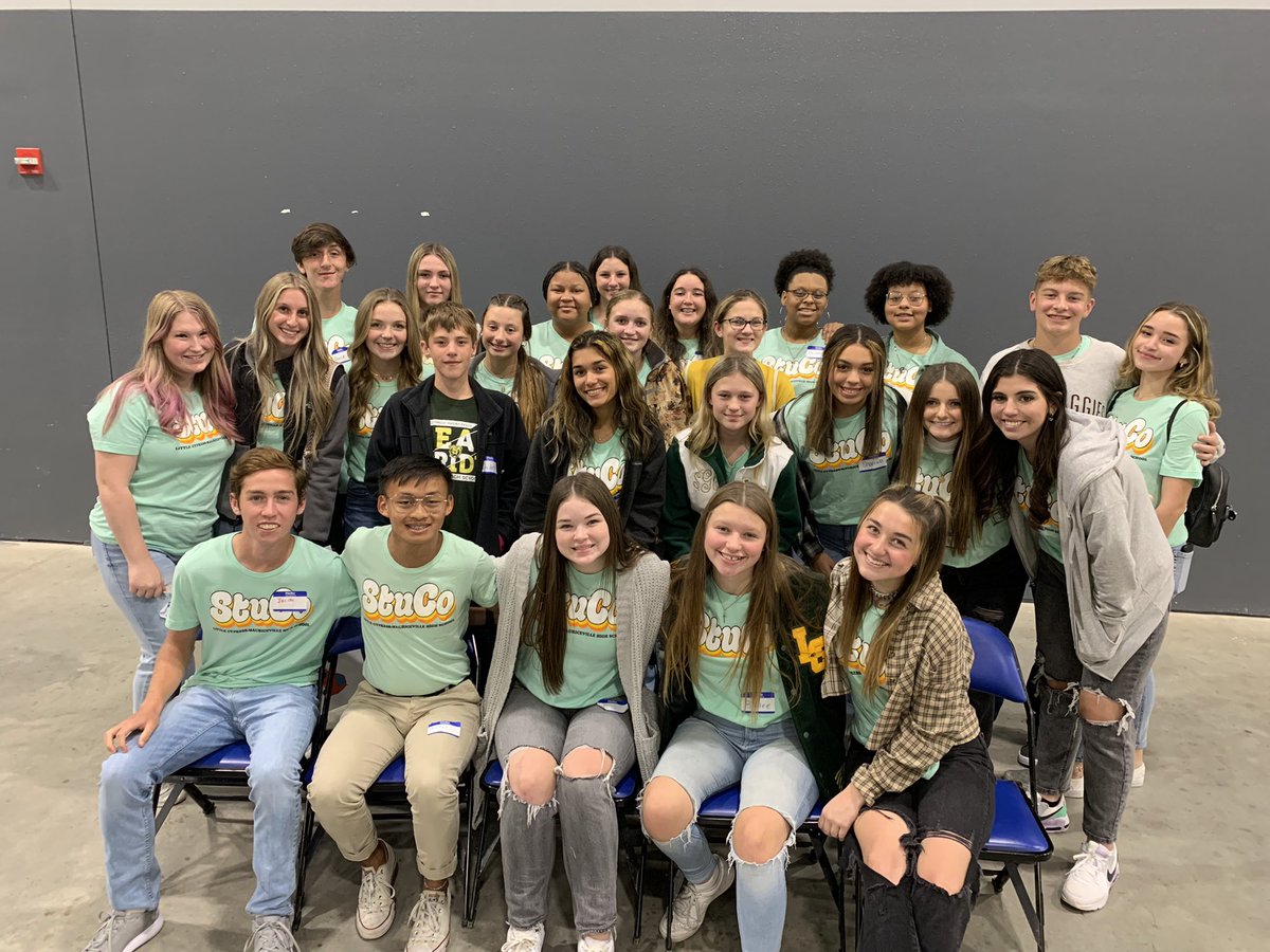 lcmhsstuco's tweet photo. Great day with this fun crew and as a bonus got to see my good friend from @bchs @timdubya !  It was also nice to be back together with all of @TASCDistrict17 !  Great job to @HJHSHawks Stu Co for hosting. https://t.co/Ib9BzU2u7C