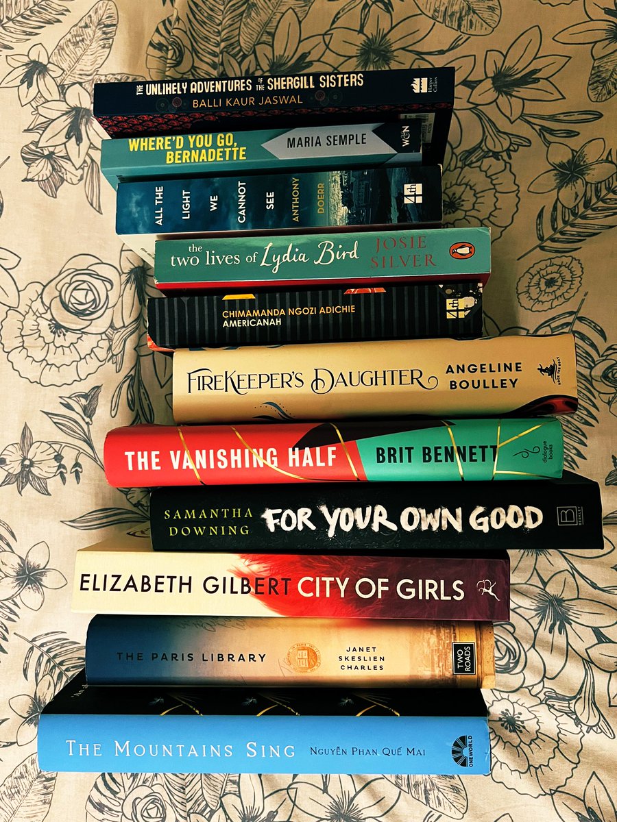 lbtbs's tweet photo. November #tbr https://t.co/JxYjlXrO2d