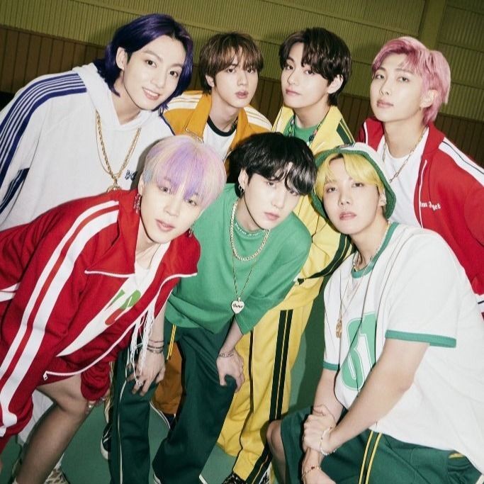 bk_bts_girl's tweet photo. @BIGHIT_MUSIC They're smooth Like Butter 💜

#ButterTo600M https://t.co/ikWfgyKC0L