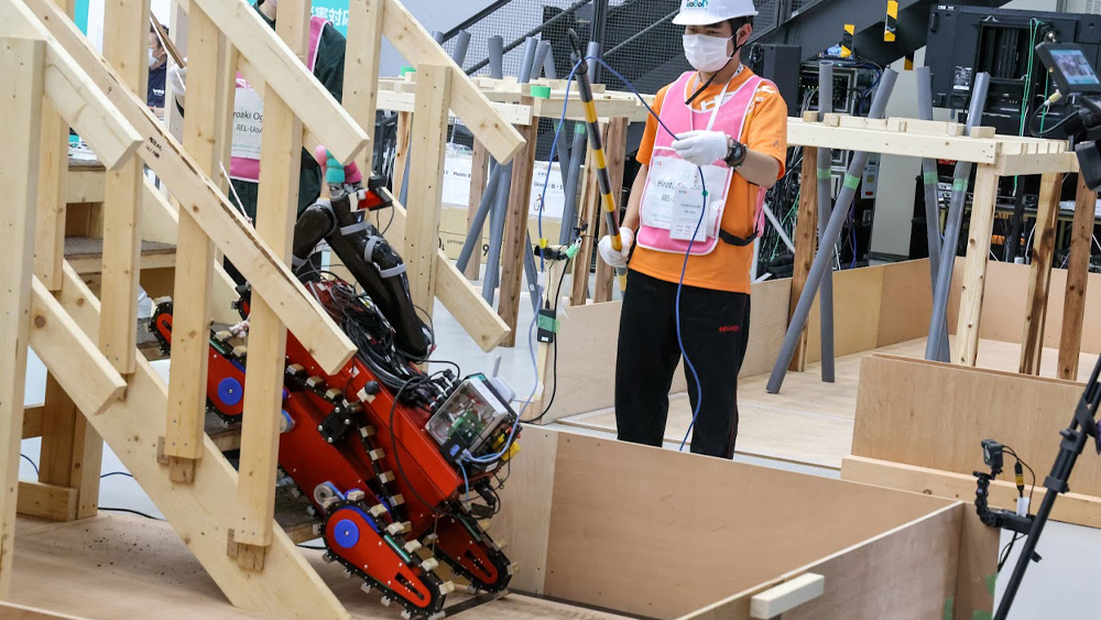 JapanGov's tweet image. The present &amp;amp; future of #RoboticTechnology came together at the #WorldRobotSummit2020, delayed by COVID-19 and held this fall in #Aichi &amp;amp; #Fukushima! Fukushima&apos;s int’l #robotics competition focused on infrastructure inspection &amp;amp; disaster response. wrs.nedo.go.jp/en/fukushima/