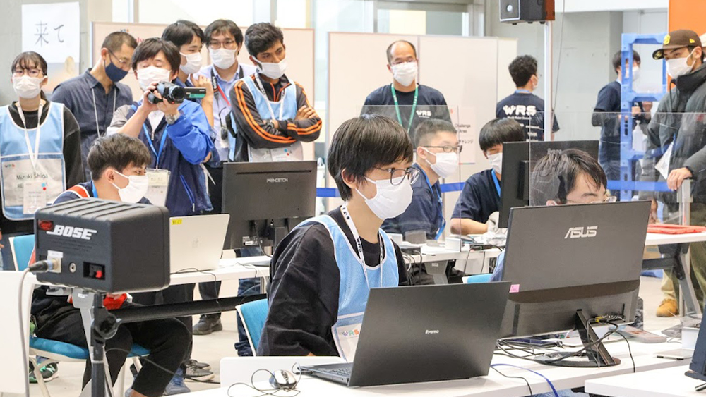 JapanGov's tweet image. The present &amp;amp; future of #RoboticTechnology came together at the #WorldRobotSummit2020, delayed by COVID-19 and held this fall in #Aichi &amp;amp; #Fukushima! Fukushima&apos;s int’l #robotics competition focused on infrastructure inspection &amp;amp; disaster response. wrs.nedo.go.jp/en/fukushima/