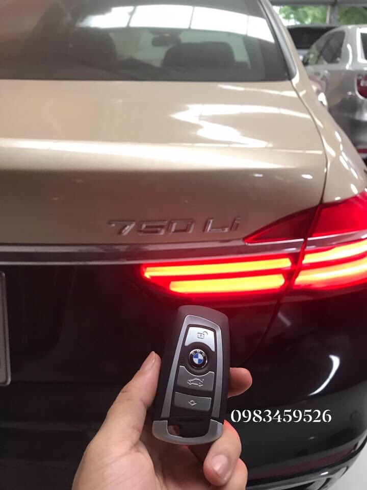 NhatKeys's tweet photo. BMW 750Li all key lost….. success
My contact: +84 983 459 526 https://t.co/NJtnZc8qd1