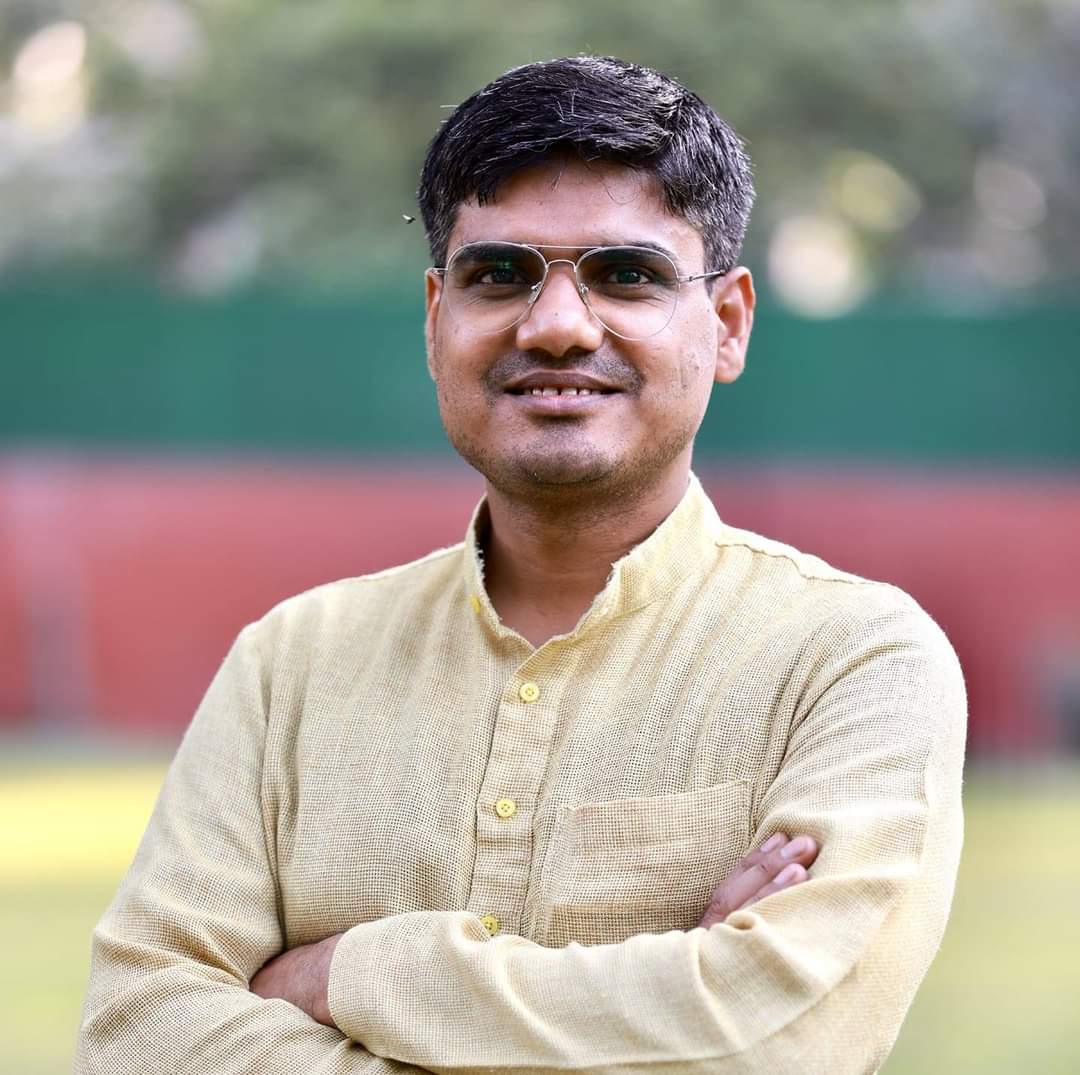 IYCBilaspur's tweet photo. *युवा कांग्रेस के राष्ट्रीय संयोजक, छत्तीसगढ़ के प्रभारी हमसब के मार्गदर्शक आदरणीय @KKShastrii जी को जन्मदिन की हार्दिक शुभकामनाएं।* https://t.co/6Q26C7wj4P