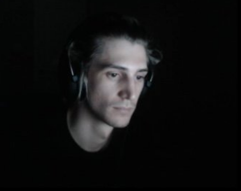 applepiehue's tweet photo. @xQc Crab Game incident . . . https://t.co/mv4puySX4e