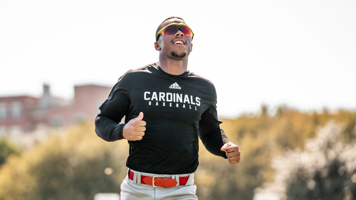 warren_laster's tweet photo. Keep going!! #UIWBaseball https://t.co/AkiboHRMHq