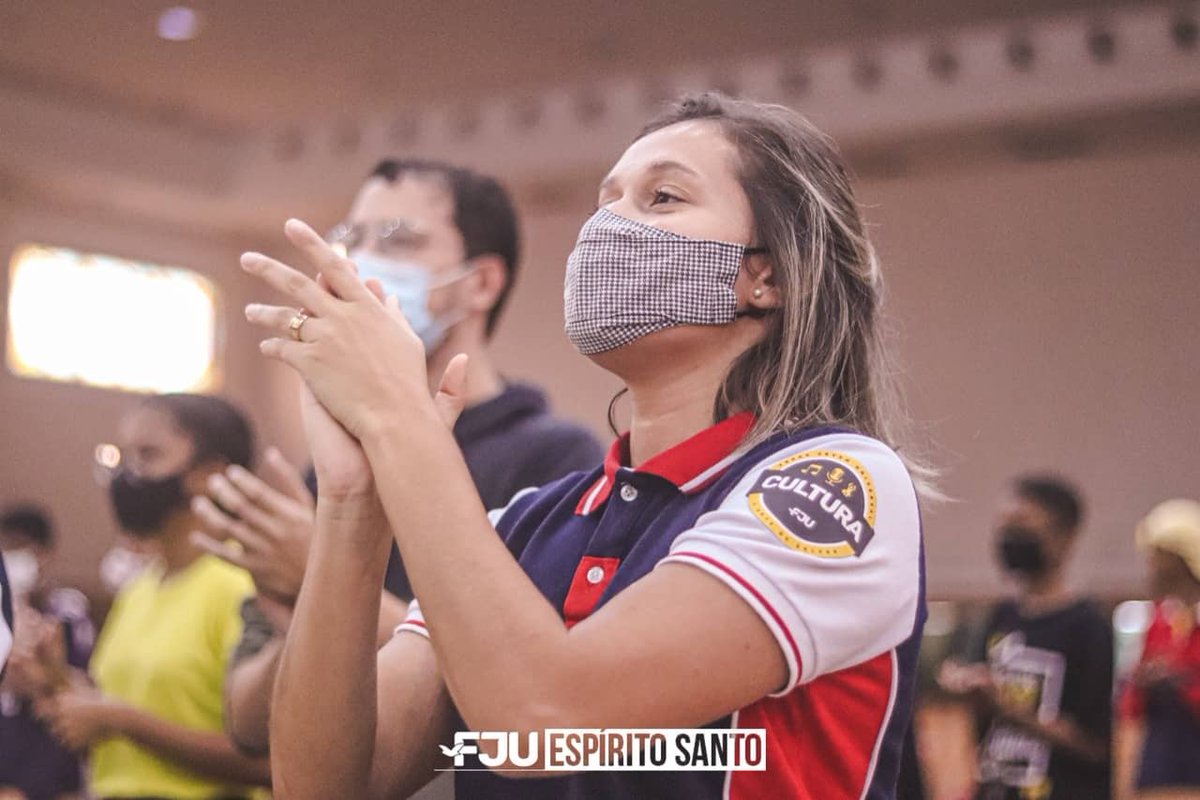 fju_es's tweet photo. Hoje em dia não é novidade que nós vivemos #NaCorreria, mas o Encontro Jovem levou os jovens presentes ao seguinte questionamento: Você tem corrido para onde? Para aquilo que vai te salvar ou te derrubar?
Confira 👇🏻
#VempraFJU
#FJUES https://t.co/RLCtu9v1Pw