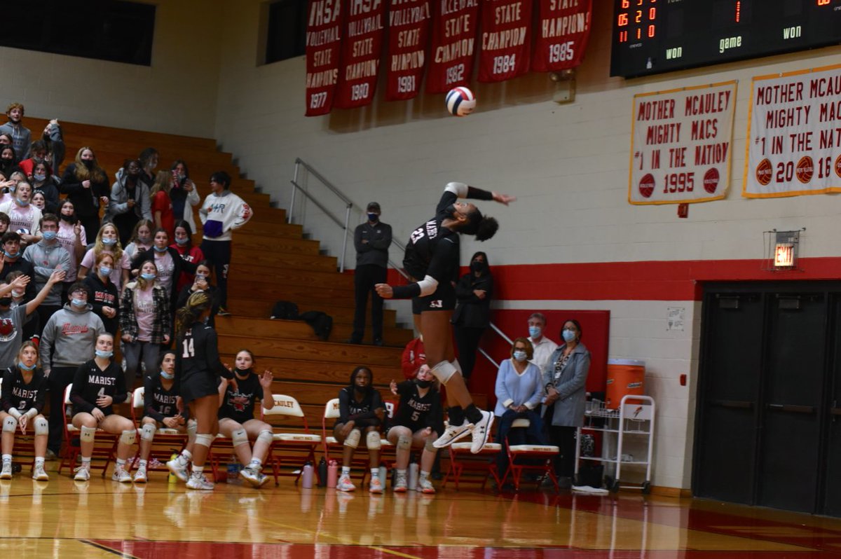 Tim_OBrien10's tweet photo. Marist defeats Lyons Township in dominant fashion in two sets to advance to Wednesday's sectional championship. Check out these @BevRevNews pics and stay tuned for the story tomorrow!

https://t.co/muVv3jBSI1 https://t.co/yCo1R9b4UT