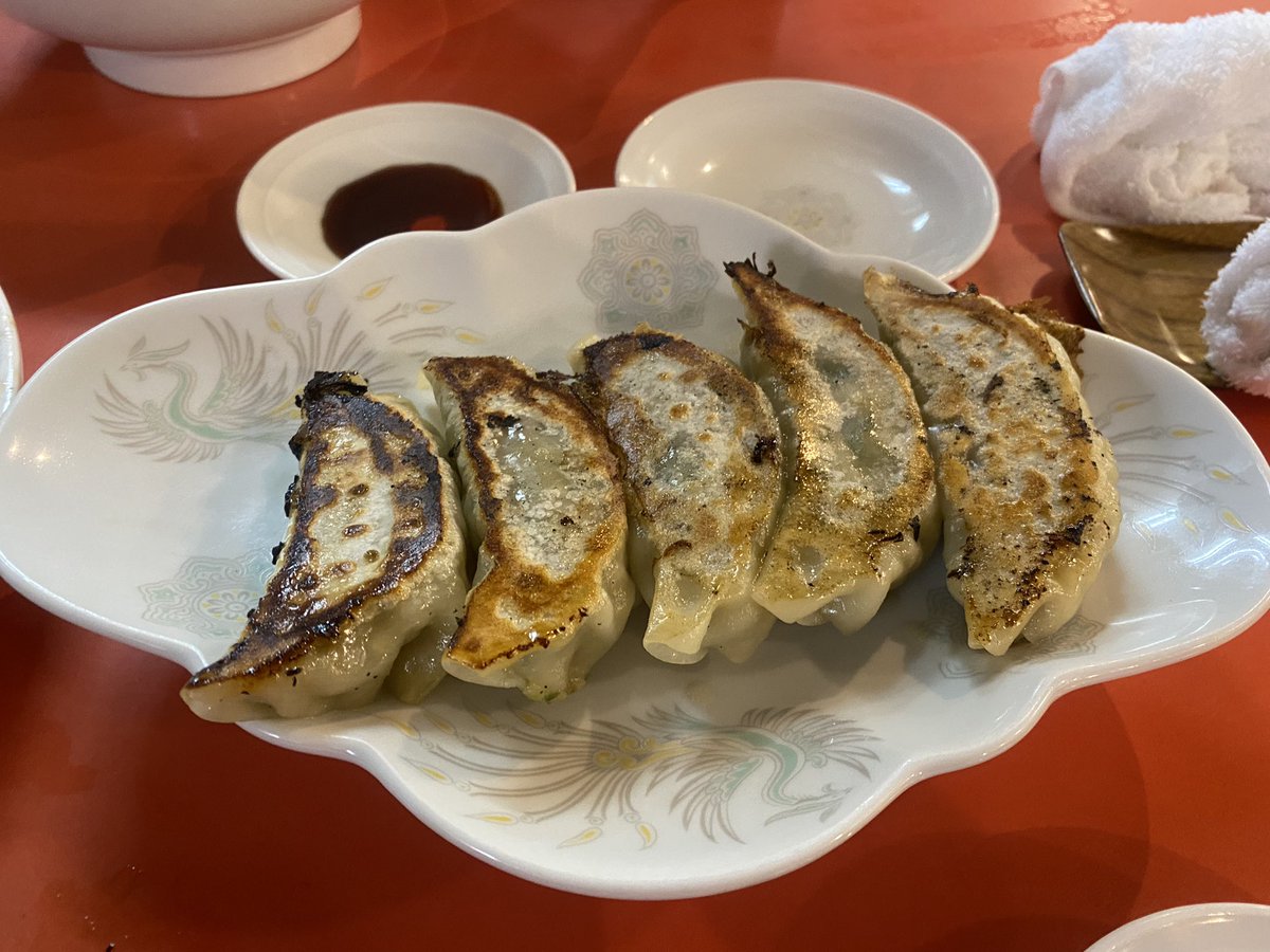 ザンザス On Twitter 今日のお昼ご飯 何回も来たくなったが タイミング合わず 秋田市 万福 有楽町店なぅ 外せない チャーハン 餃子 2人で単品 レバニラ炒め 全て凄い量 のラーメンが昼500円 凄いと 思ってたら 同僚が 餡掛けラーメンは 500円で 中華丼