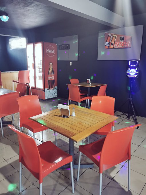 &iquest;Se acuerdan que les dije de una sorpresa SW en Quer&eacute;taro? Ya falta poquitito! Vayan apartando sus jueves<a href="/tag/milf"class="tags"><span>#milf</span></a><a href="/tag/swingers"class="tags"><span>#swingers</span></a><a href="/tag/felizjueves"class="tags"><span>#felizjueves</span></a><a href="/tag/sexywife"class="tags"><span>#sexywife</span></a><a href="/tag/hotwi"class="tags"><span>#hotwi</span></a>
