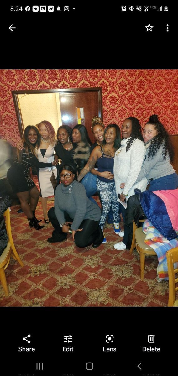 mysticshyne's tweet photo. I'm glad I got to spend so many years with these ladies.... I've never experienced a doper work environment. The stories are infamous, the people will always be in my memories..
#ripSade
#HarrysTriangle
#HuntsPoint https://t.co/HchZP9iOSz