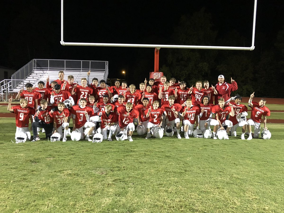 PHSRedskinFB's tweet photo. Congrats to the 7th grade Redskins on their undefeated season! https://t.co/AR52lliyd8