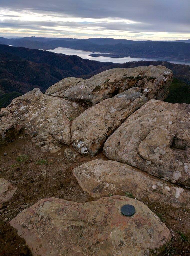 tuleyomeorg's tweet photo. Happy #MonumentalMonday! ⛰️Check out these photos from the top of Berryessa Snow Mountain National Monument- you can spot a U.S. Coast &amp; Geodetic Survey reference mark! 

#USCGS #Nature #Mountain #NPS #outdoors https://t.co/OOcqEEpXn5