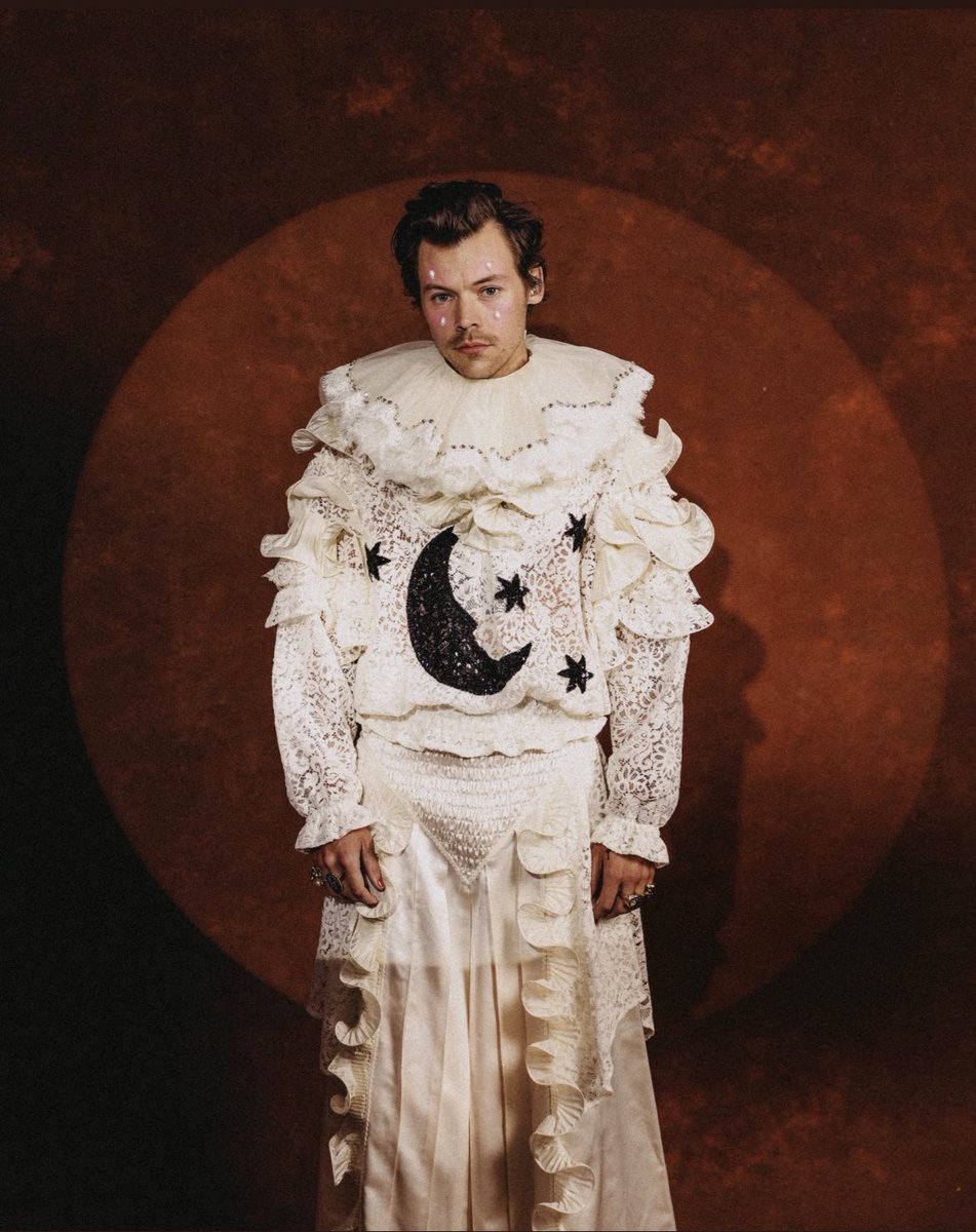 canyonmoonblu's tweet photo. halloween? I only know harryween https://t.co/cba9n89Y74