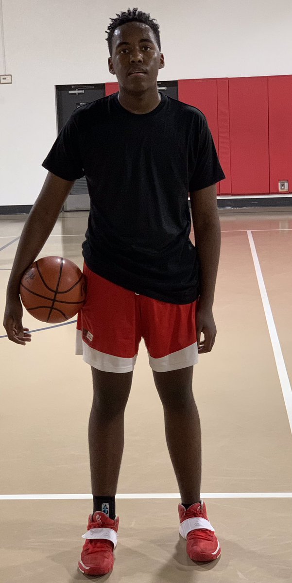 MSEProspects's tweet photo. Made in MSE. Suitable 2026 F 6-6 Ahijah Eichelberger (MI) passes the look test based on image, workout and game footage. His likable character traits supersedes academics and talent. He can agilely score baskets from the key, perimeter or three point line. https://t.co/oG9yZNBfEe https://t.co/WccXkm5Y7Y
