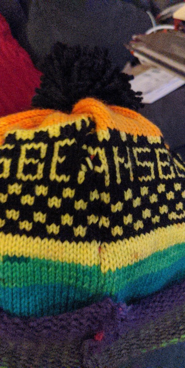 Crystalae0305's tweet photo. Also bonus info I managed to accidentally line up the pattern at the seam too! https://t.co/ExOewlsXl1