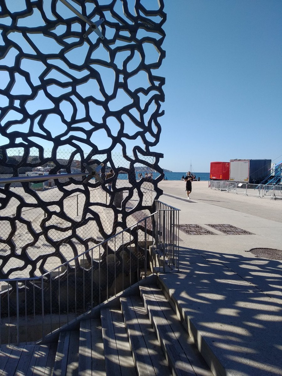 BbftsCn's tweet photo. BBFTS IMPORT &amp; EXPORT

#bbfts #import #export #inversion #realestate #socialmediamarketing #textiledesign #arquitectura #marseille #mediterranean https://t.co/WiAR10MqLX