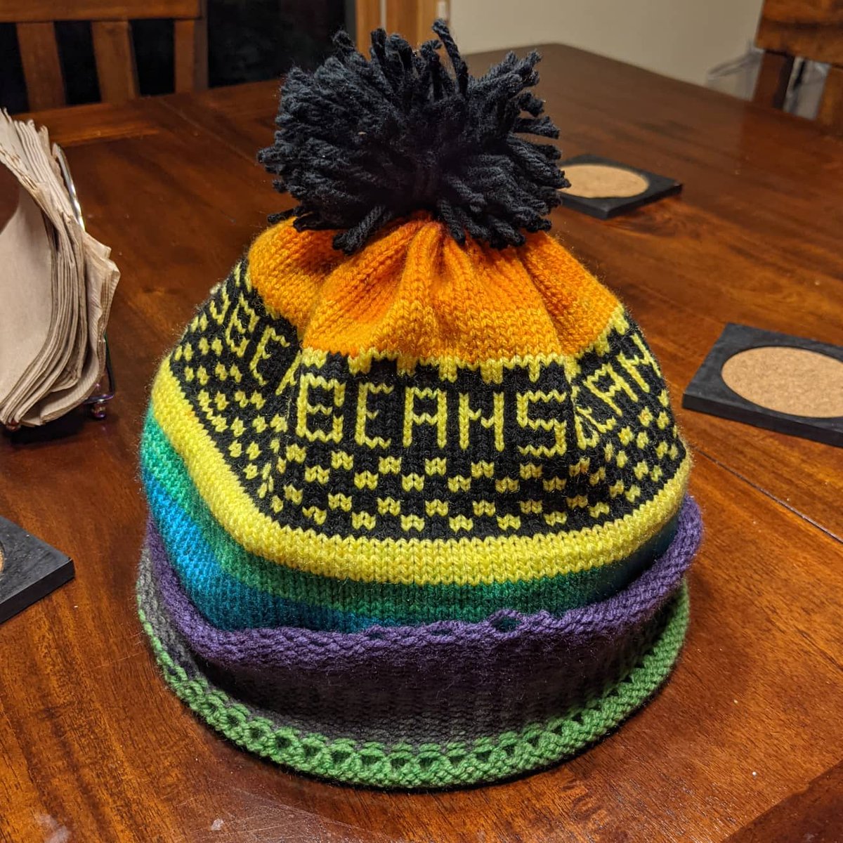 Crystalae0305's tweet photo. In an attempt to actually keep track of what I've been working on I guess ill start posting it. This project was my attempt at learning how to use my recently obtained knitting machine from the good ol fb marketplace. I have lovingly named it the BEANie #beans https://t.co/MQ1T3n4zQe