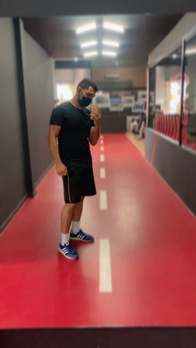 Srcw3's tweet image. Tá rendendo 🚀