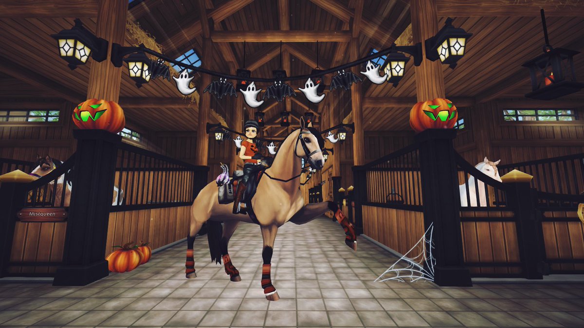 Daphne Silverforest tweet media