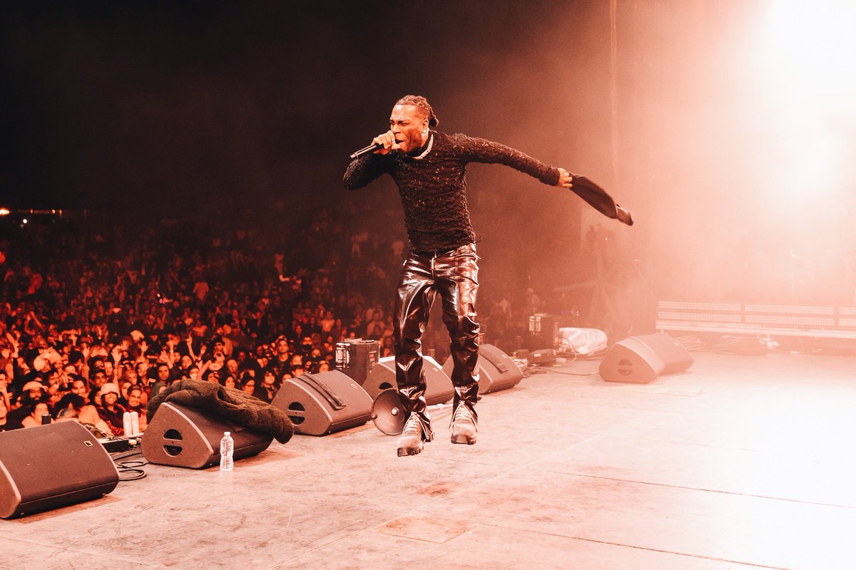 burnaboy's tweet photo. OUTSIDELANDS FESTIVAL  21’ https://t.co/OWR9qUHkDK