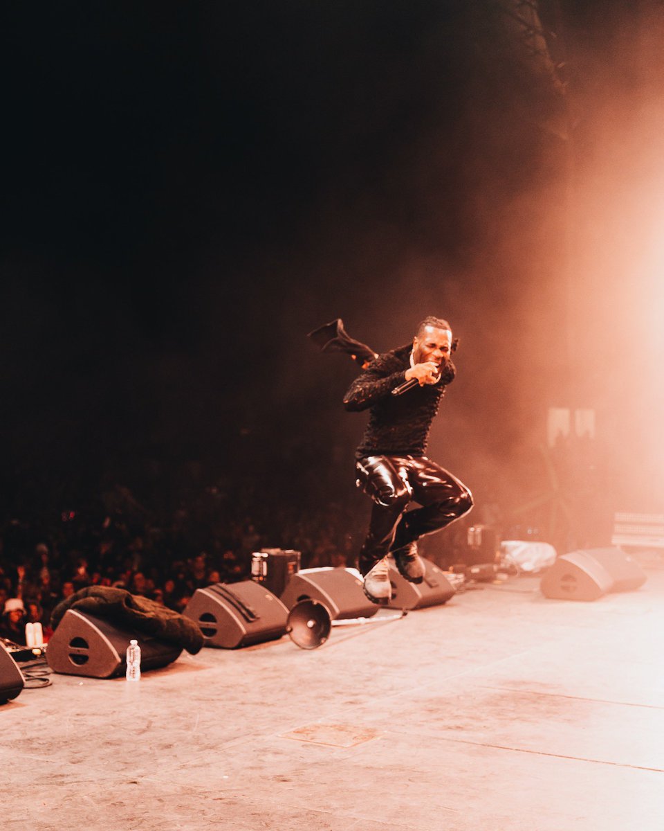 burnaboy's tweet photo. OUTSIDELANDS FESTIVAL  21’ https://t.co/OWR9qUHkDK