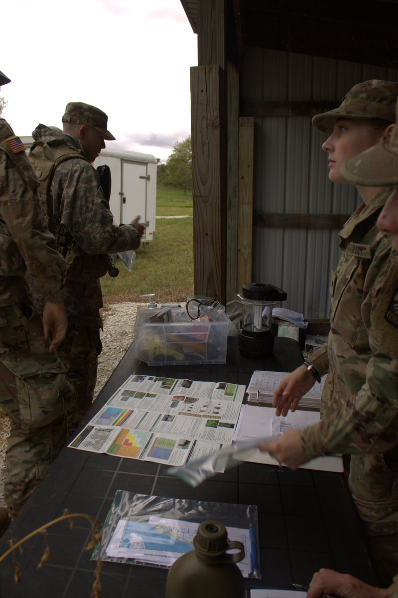 UDrotc01's tweet photo. These photos are from Fall FTX when we did Land Navigation.  Cadets were equipped with a map, compass, and protractor and plotted out points on the map to go find!

#changemaker
#leaderswanted
#3rdbrigaderotc
@armyrotc
@3rdrotcbrigade
@goarmy https://t.co/1TeRMucKZi