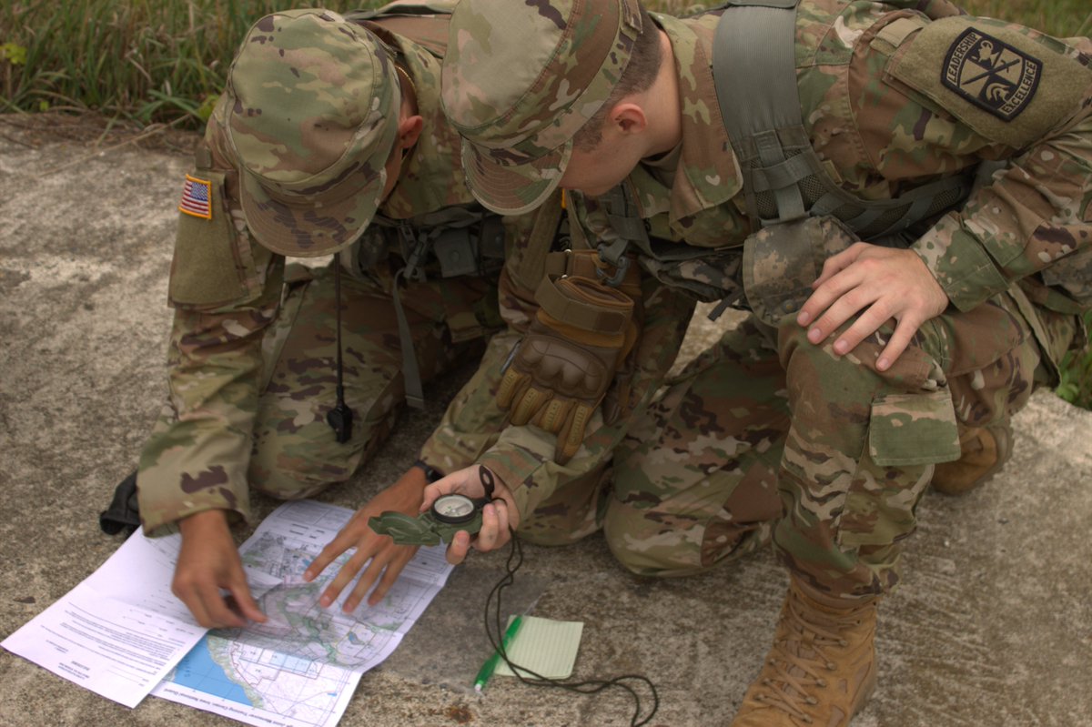 UDrotc01's tweet photo. These photos are from Fall FTX when we did Land Navigation.  Cadets were equipped with a map, compass, and protractor and plotted out points on the map to go find!

#changemaker
#leaderswanted
#3rdbrigaderotc
@armyrotc
@3rdrotcbrigade
@goarmy https://t.co/1TeRMucKZi