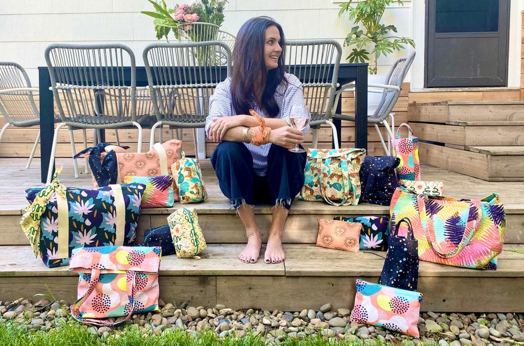 BarbaraGlanz's tweet photo. I would be so grateful if you could help support my daughter’s mission of women helping women in India. Products start at just $10 at https://t.co/4ZcEEVtCjw.

My daughter, Erin Glanz, has recently started a company called Collective Heart which is all about https://t.co/wIe6XzWwaq