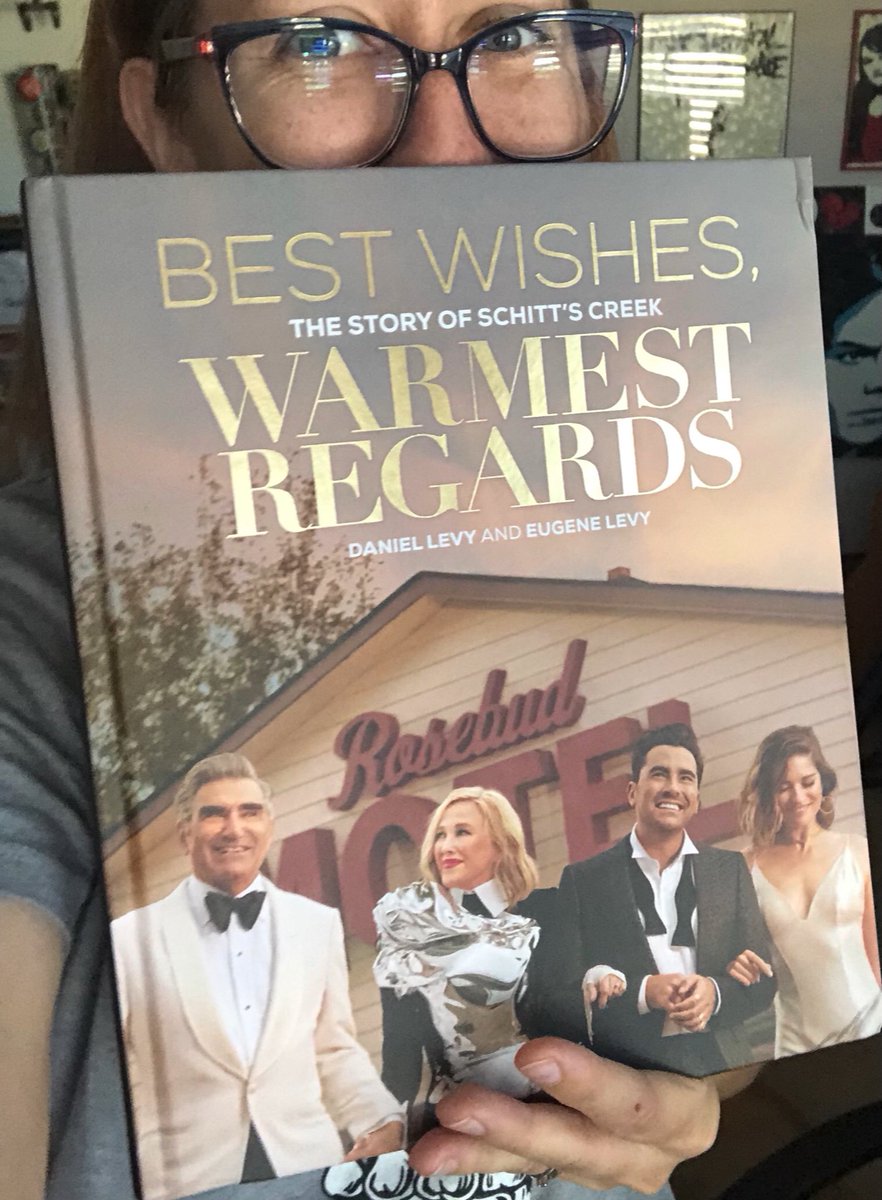 GuitarPickArt's tweet photo. Look what I got for my birthday.. It’s HUGE (and heavy)! Can’t wait to consume every page 🥰 @danjlevy #schittscreek #book #soexcited #theperfectshow https://t.co/lwUmA8GYq8
