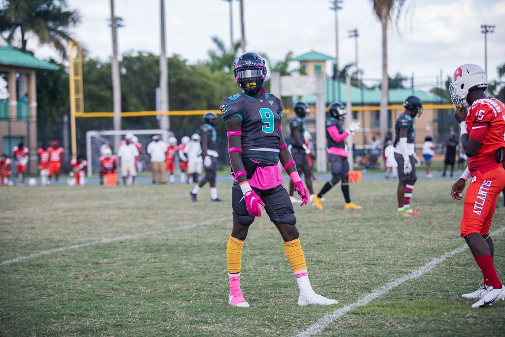 BloccBoy21's tweet photo. Say My Prayers So Ik I’m Protected By Angels 👼  Soon As I Walk In @CoachKdTheGoat @MTIPrep @chrismorant2 @MTIFootball #LLMA #LLGrandpa https://t.co/DnohM11liI