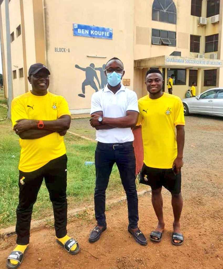 shalomfcgh's tweet photo. ⚽⚽⚽
#ghanamansoccercentreforexcellence
#prampram
#shalomfc #shalomfcgh #nsawam #ghana #ghanafootball #football #soccer https://t.co/lLAUwFzjMY