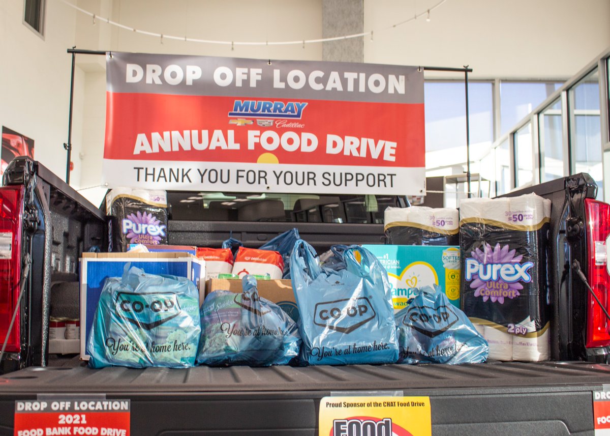 MurrayMedHat's tweet photo. We went to @SthCntryCoop on 13th and bought a bunch of food for the @CHAT945 2021 Food Drive! Donations are gratefully accepted for this wonderful cause. All proceeds go to the Medicine Hat Food Bank. #chatfooddrive #medhat https://t.co/zy2KWv9fVr