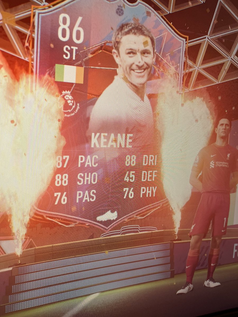 stylianos08's tweet photo. The #packqueen strikes again😎 he’s the one I wanted so big W in my eyes🤙 #FIFA22 https://t.co/2AoOHkfdXX