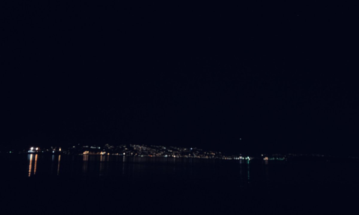 sunvernon's tweet photo. #Spanishbanks #Vancouver #NorthernLights #betterlucknext https://t.co/JzUaKgR3rt