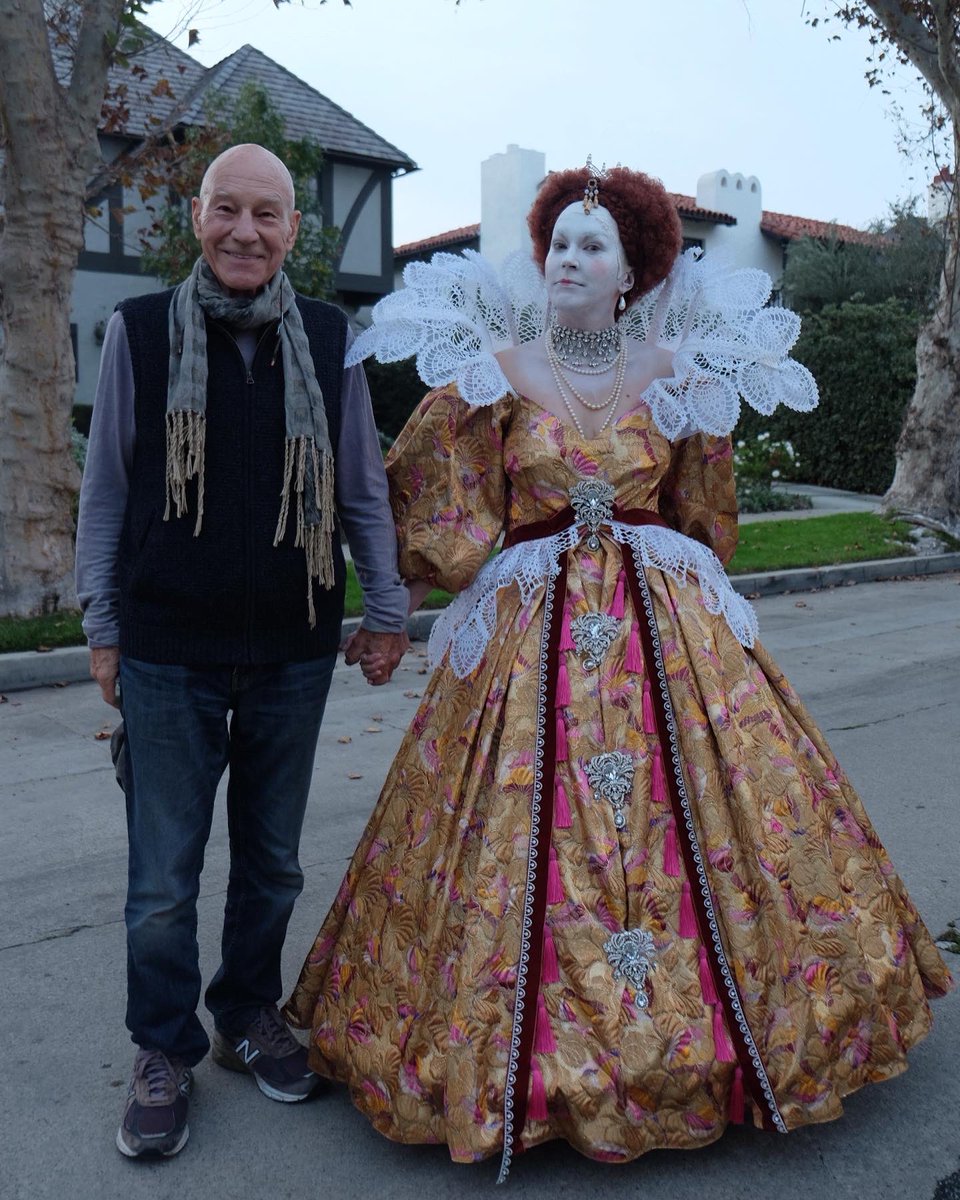 Patrick Stewart tweet media