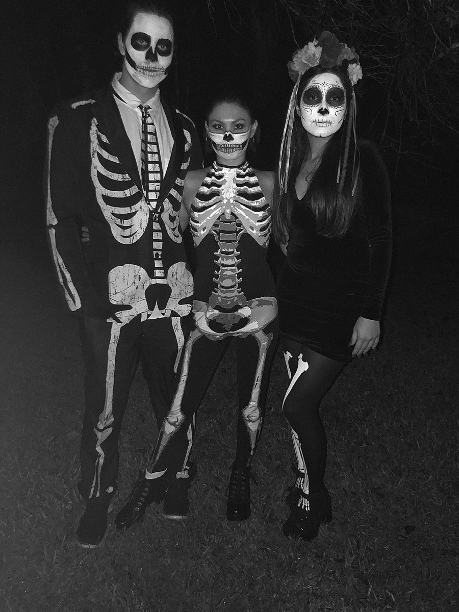 lyssaellen12's tweet photo. 💀👻 https://t.co/Zh6MZISvlP