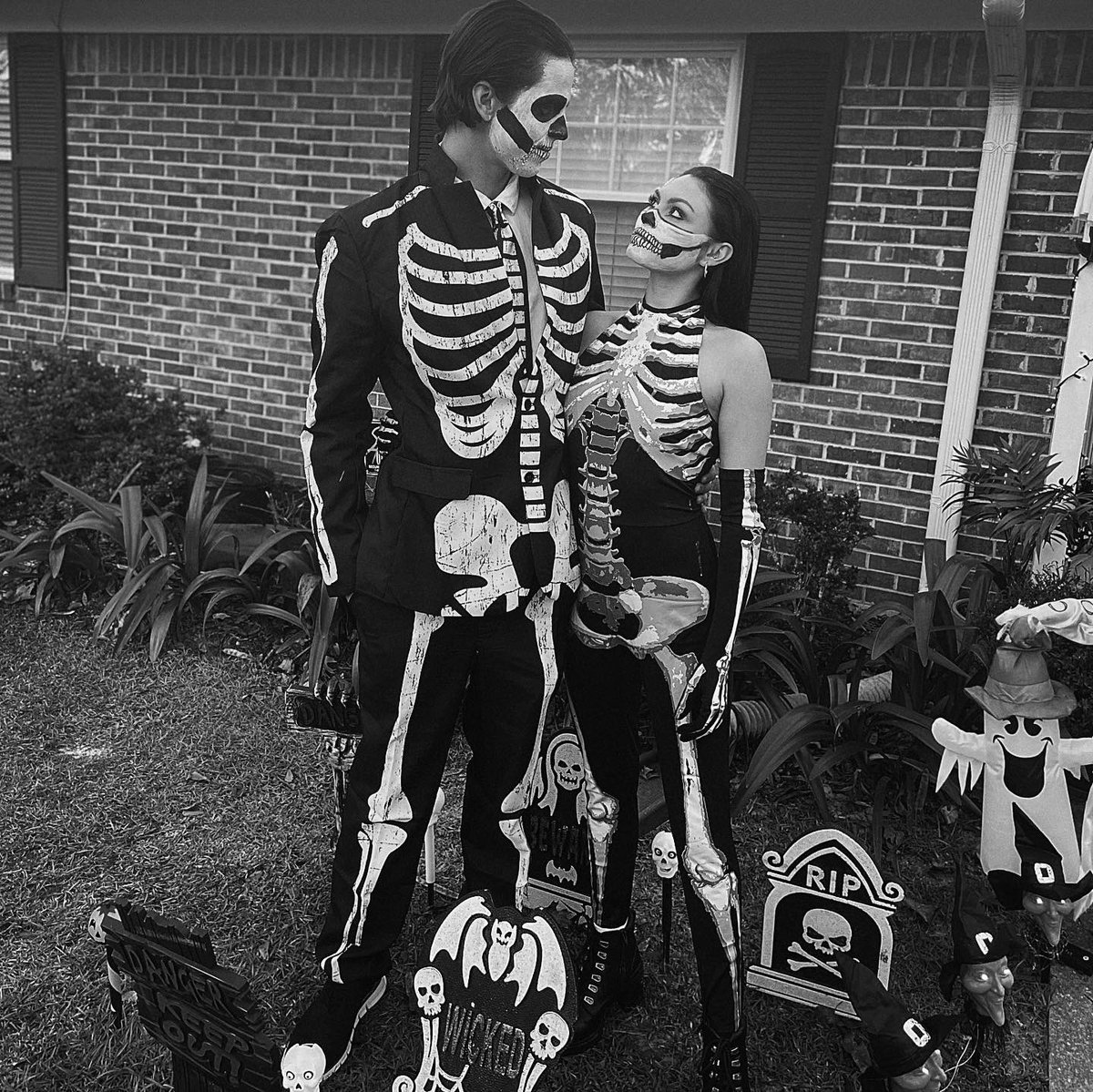 lyssaellen12's tweet photo. 💀👻 https://t.co/Zh6MZISvlP