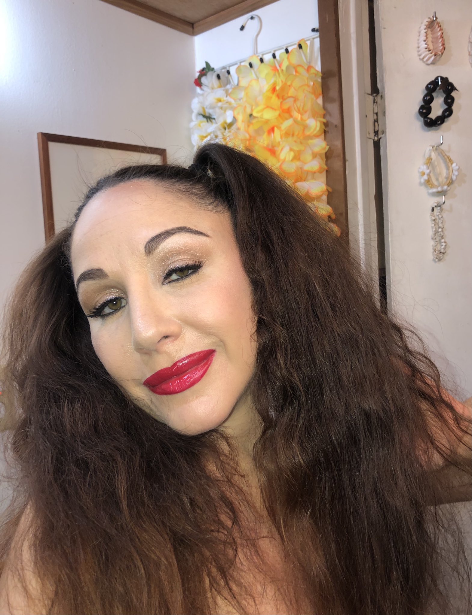 TW Pornstars - 3 pic. Ms. Jewell Marceau. Twitter. Slowly, my sensual