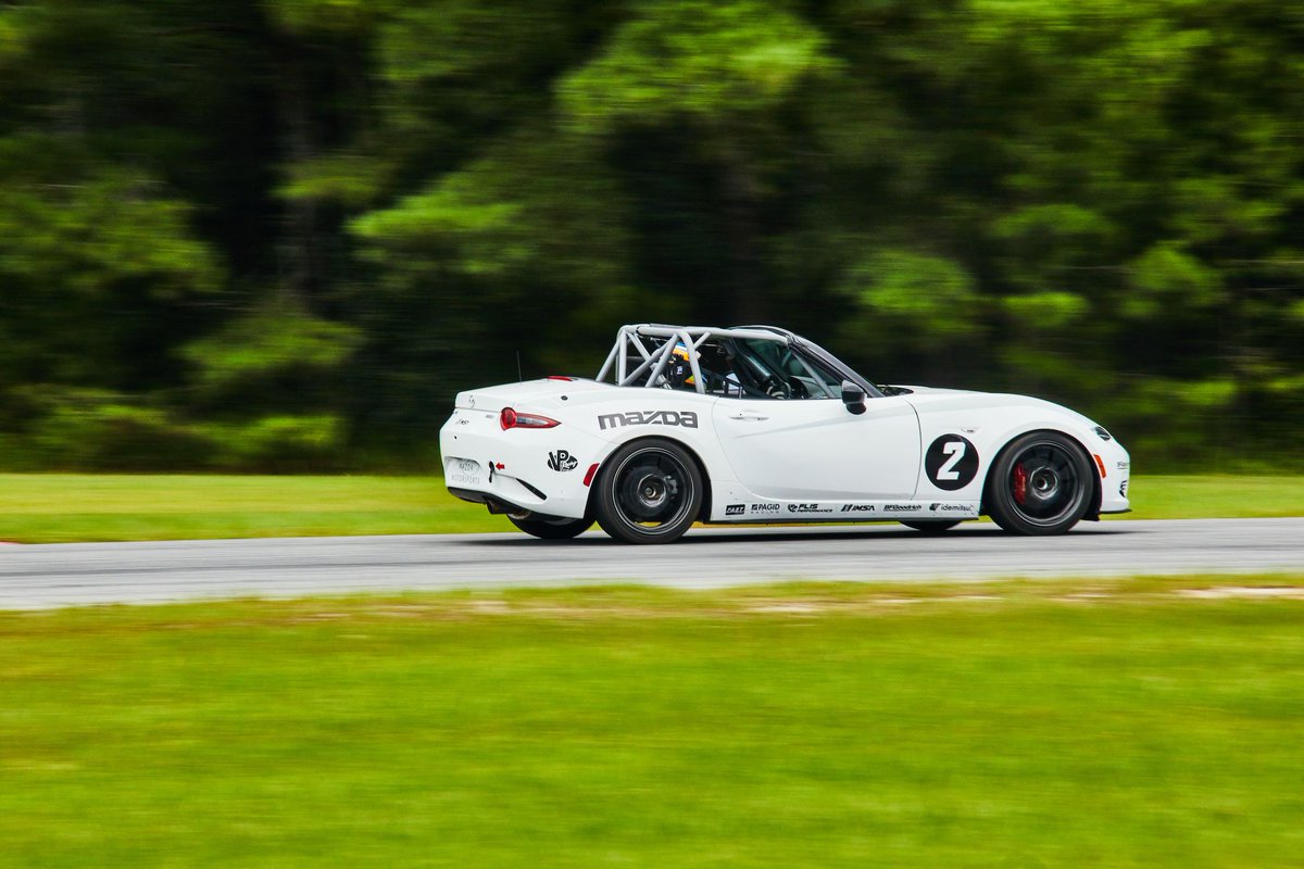 There's a reason why everyone loves the MX-5 Cup. roadand.tk/xQRxgsR