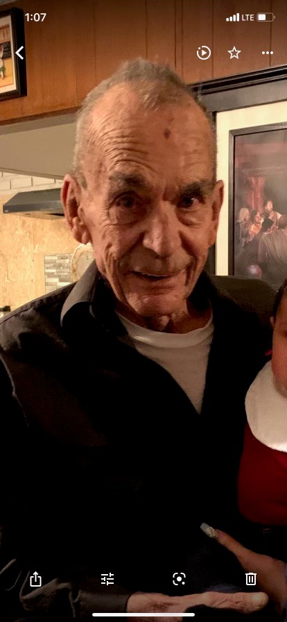 CAN YOU HELP?
Sparks Police are looking for an man who has not been seen or heard from since this morning. Robert Rae is described an elderly man who suffers from Dementia and has been known to visit the Nugget Casino and surrounding grocery stores on a regulars basis.