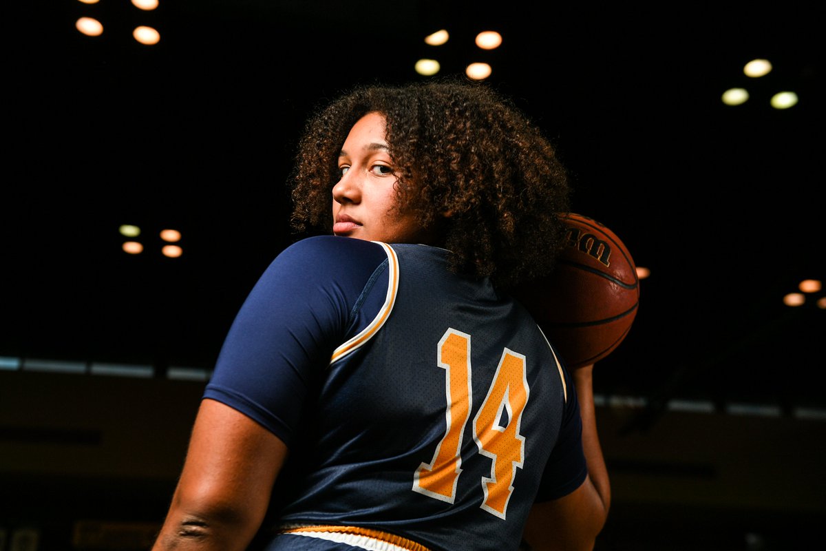 MegMcLaughlinDA's tweet photo. Augustana Vikings host basketball media day this afternoon at the Carver Center in Rock Island. Read @TJ_DA's stories in tomorrow's @Dispatch_Argus &amp; @qctimes!
PHOTOS: https://t.co/eMbzZV8Tpf https://t.co/YgEFxb4m1z