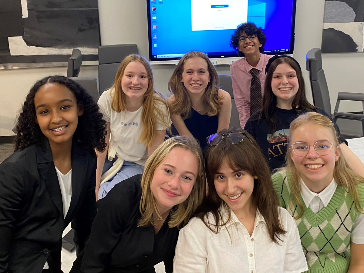 veritasmocktri1's tweet photo. Interested in being a member of a state champion high school mock trial program?  Just want to find out more about mock trial?  Join us next Monday, Nov 8th at 6 pm for our informational meeting.  Email us at mocktrial@veritasprepacademy.org 4 the zoom link and with questions. https://t.co/eYMNfahV5c