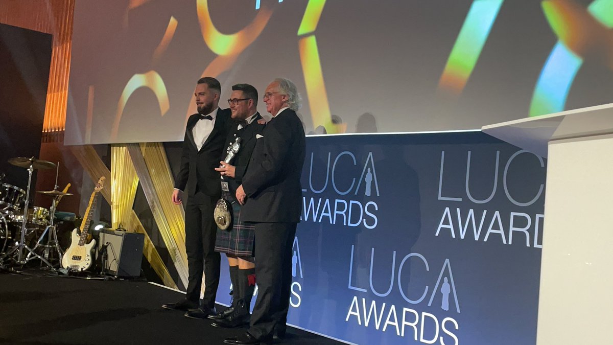 ICBUK's tweet photo. The LUCA Award for Client App of the Year goes to…

@freeagent!

#LUCAAwards #ICBis25 https://t.co/KrQOwN1Gf5